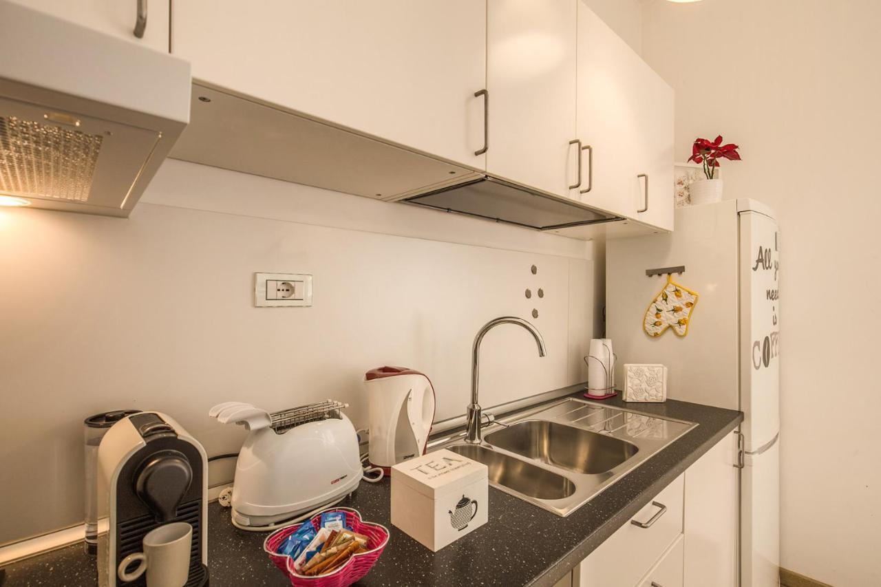 Life In Rome Bed & Breakfast Bagian luar foto