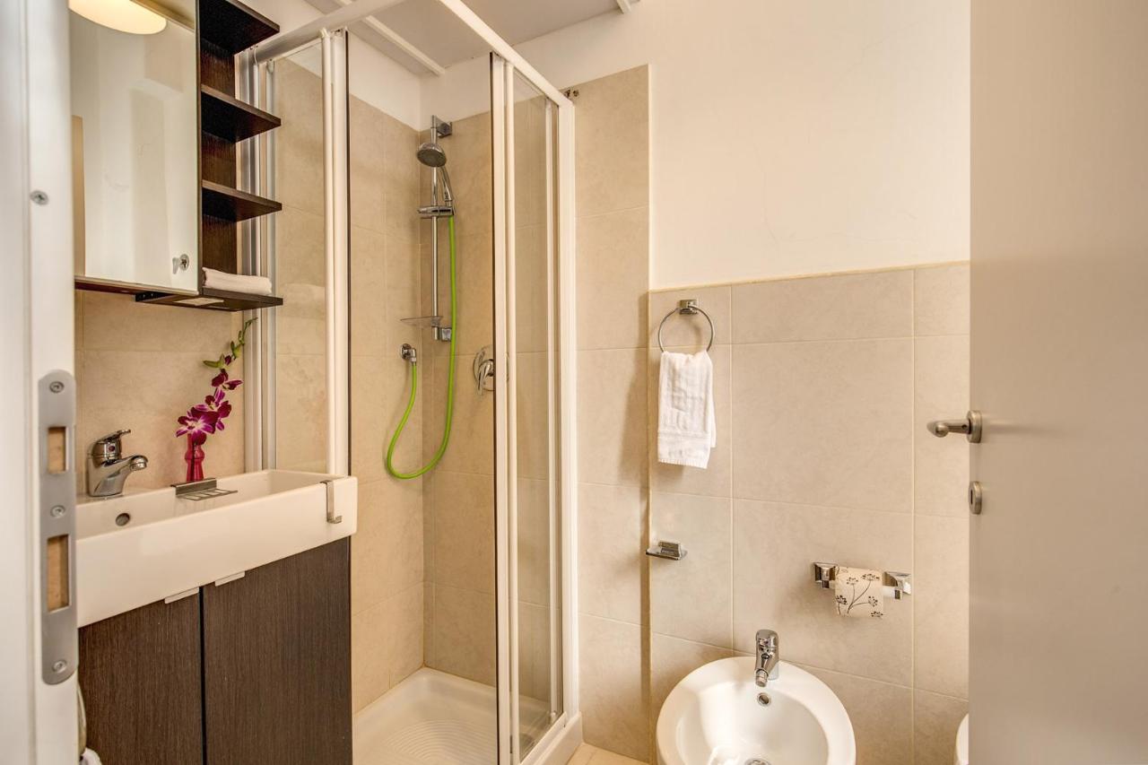 Life In Rome Bed & Breakfast Bagian luar foto